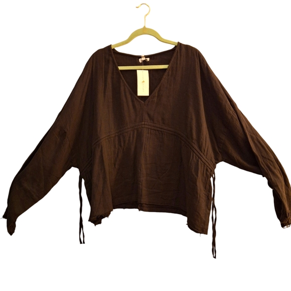 Black bohemian v-neck top 4x True Craft from Belk - Picture 1 of 16